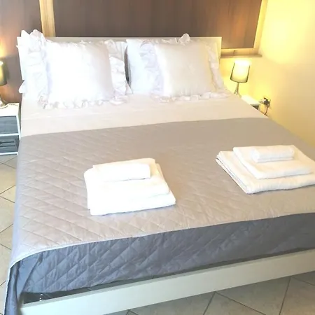 Museum Luxury Flat * Lentini